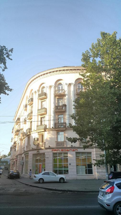 Your Home In Tbilisi Buitenkant foto