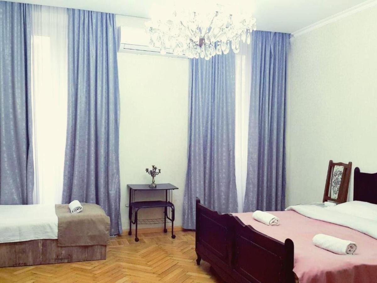Your Home In Tbilisi Buitenkant foto