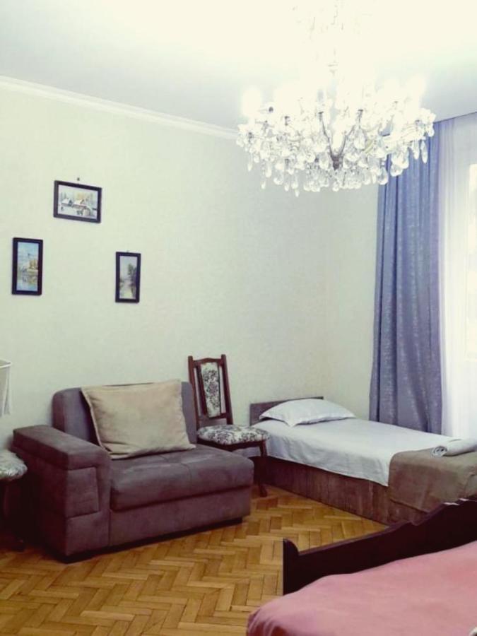 Your Home In Tbilisi Buitenkant foto